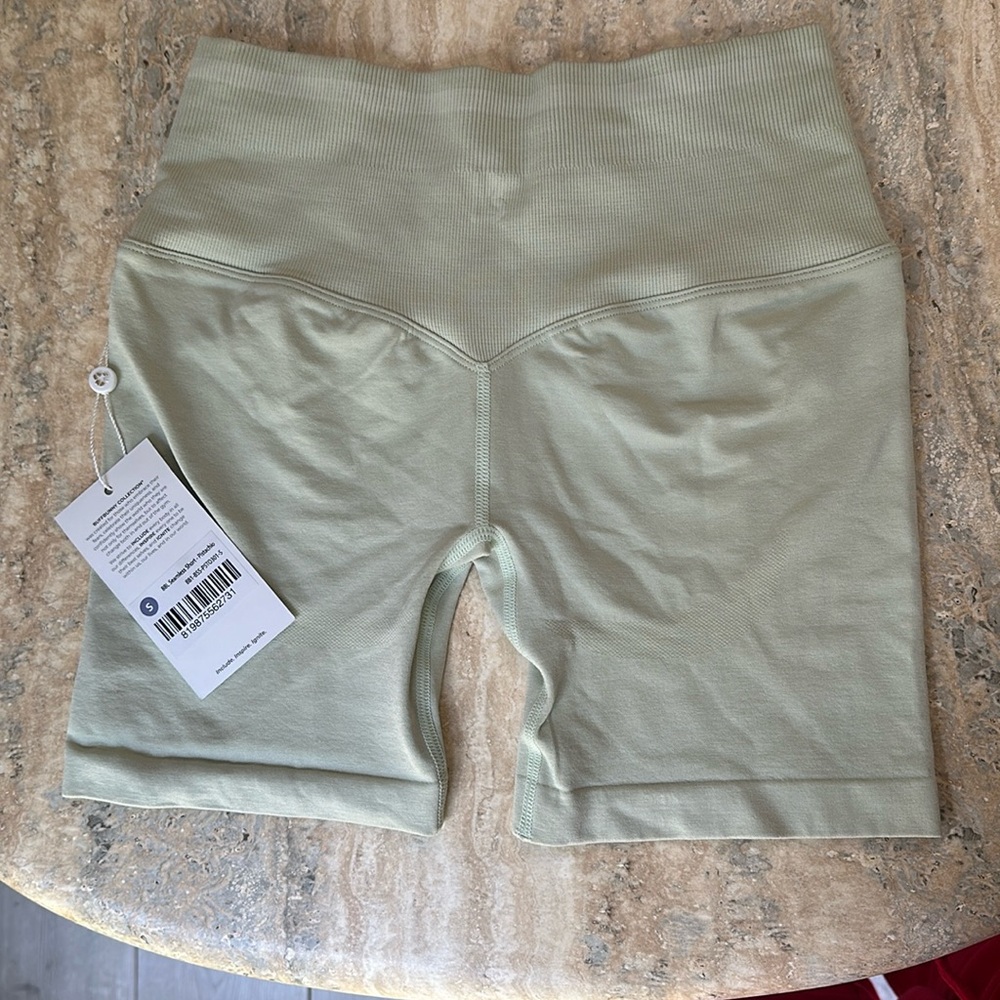 BuffBunny Seamless Short - Pistachio
